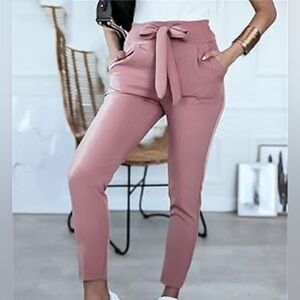 Revamped, size M, blush skinny pants, pockets, belted, soft, stretchy waist